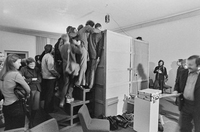 Wolf Kahlen, "Noli me videre", Labirynt Gallery, Lublin, 1976