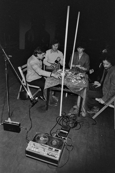 Andrzej Partum, Studio Gallery, Warsaw, 1982