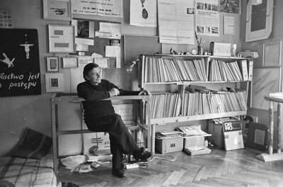 Andrzej Partum, Poetry Office, Warsaw (Podchorążych Street), 1982