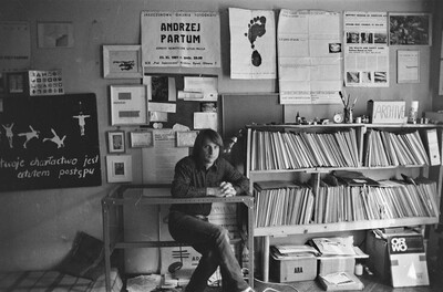 Andrzej Partum, Poetry Office, Warsaw (Podchorążych Street), 1982