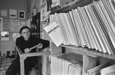 Andrzej Partum, Poetry Office, Warsaw (Podchorążych Street), 1982