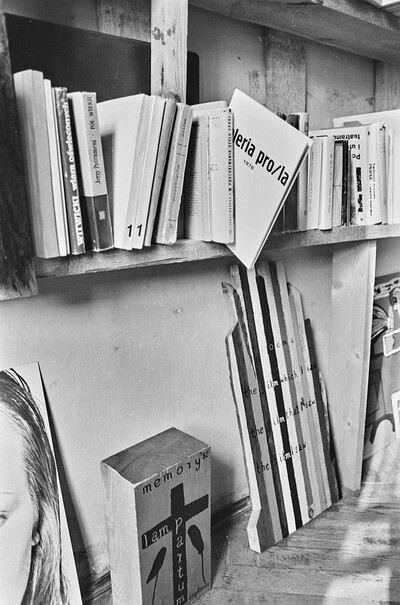 Andrzej Partum, Poetry Office, Warsaw (Podchorążych Street), 1982