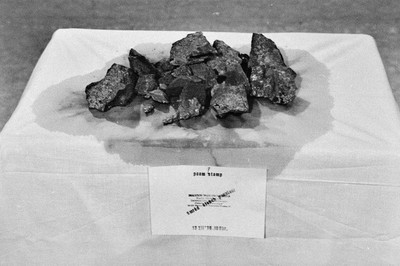 Andrzej Partum, "Stench", Repassage Gallery, Warsaw, 1977
