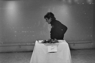Andrzej Partum, "Stench", Repassage Gallery, Warsaw, 1977