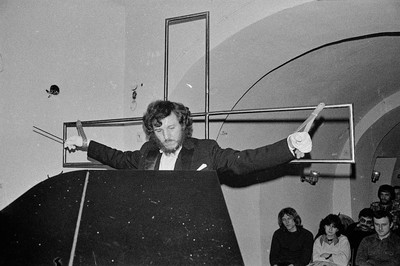 Andrzej Partum, Zbigniew Warpechowski, "Concert", Sigma Gallery, Warsaw, 1979
