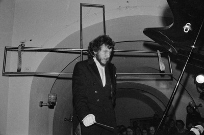 Andrzej Partum, Zbigniew Warpechowski, "Concert", Sigma Gallery, Warsaw, 1979
