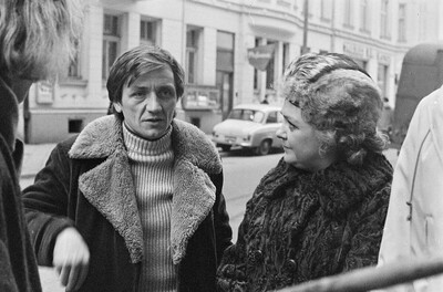 "Live Gallery", Andrzej Partum, Poetry Office (Poznańska Street), Warsaw, 1974