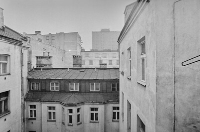 "Live Gallery", Andrzej Partum, Poetry Office (Poznańska Street), Warsaw, 1974