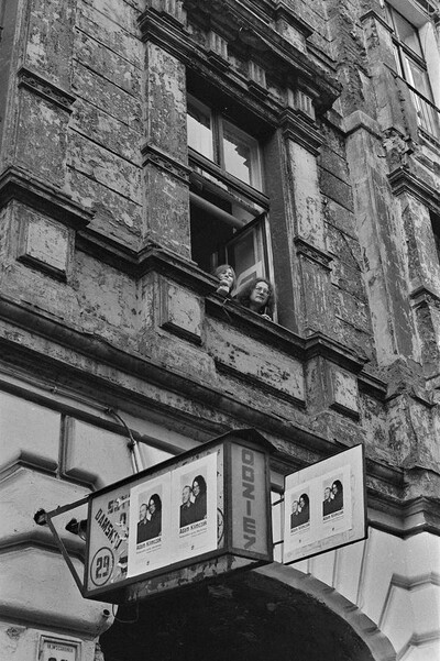 Adam Klimczak, "I Connected with Wschodnia", Wschodnia Gallery, Ł&oacute;dź, 1991