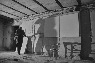 Exhibition "Ł&oacute;dź Neo-avantgarde Movement 1970-1992", Grohman Palace, Ł&oacute;dź, 1992