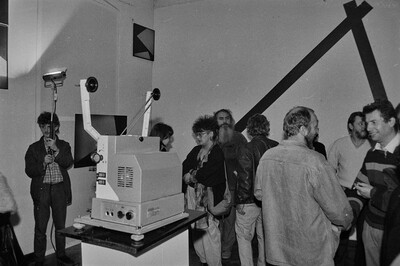 J&oacute;zef Robakowski, "Energy Corners Office", Wschodnia Gallery, Ł&oacute;dź, 1987