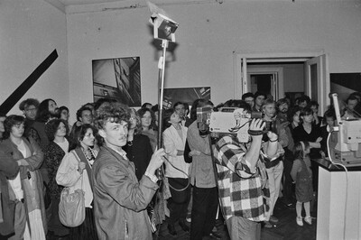 J&oacute;zef Robakowski, "Energy Corners Office", Wschodnia Gallery, Ł&oacute;dź, 1987
