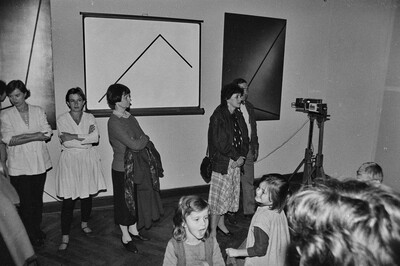 J&oacute;zef Robakowski, "Energy Corners Office", Wschodnia Gallery, Ł&oacute;dź, 1987