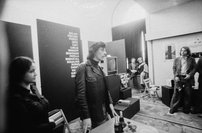 Wsp&oacute;łczesna Gallery, "VIDEO", Warsaw, 1975