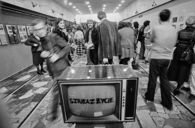 Wsp&oacute;łczesna Gallery, "VIDEO", Warsaw, 1975