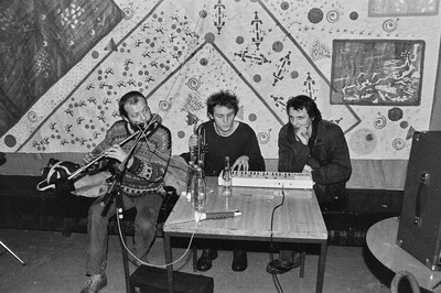 Communal painting, happening at Stodoła Gallery, Warsaw, 1986