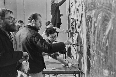 Communal painting, happening at Stodoła Gallery, Warsaw, 1986