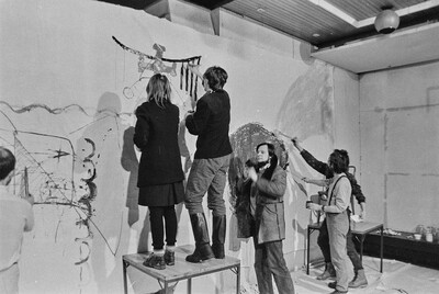 Communal painting, happening at Stodoła Gallery, Warsaw, 1986