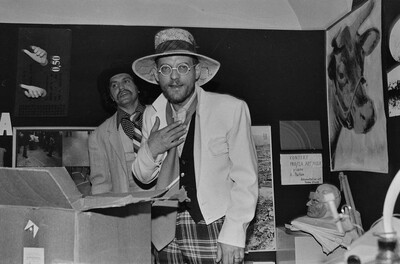 Jacek Kryszkowski, Adam Rzepecki &bdquo;Pozbędziemy się dzieł sztuki światowej i rodzimej jakie znajdują się w naszym zasięgu&rdquo;, Mała Galeria, Warszawa, 1985