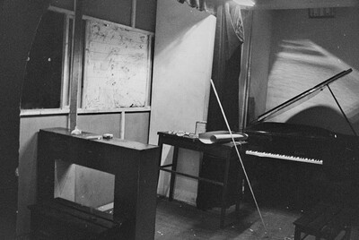 Krzysztof Zarębski, performance, Sigma Gallery, Warsaw, 1973