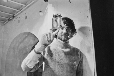 Krzysztof Zarębski, performance, Sigma Gallery, Warsaw, 1973