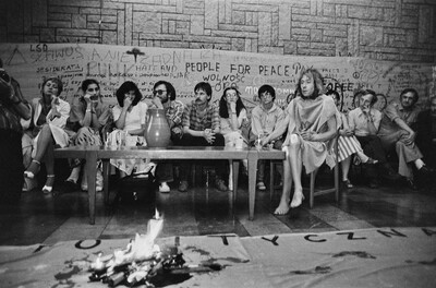 Jerzy Bereś, "Political Mass", part of "Fact Art", Bydgoszcz, 1981
