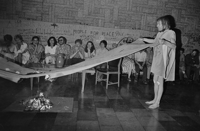 Jerzy Bereś, "Political Mass", part of "Fact Art", Bydgoszcz, 1981