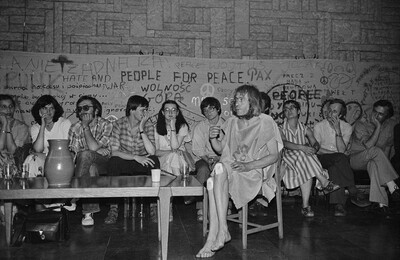 Jerzy Bereś, "Political Mass", part of "Fact Art", Bydgoszcz, 1981
