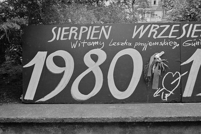 "Fact Art" exhibition and event, BWA Gallery, Bydgoszcz, 1981