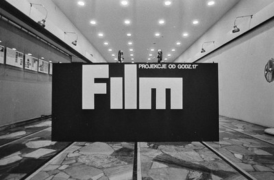 Wsp&oacute;łczesna Gallery, "Film", Warsaw, 1975
