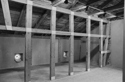Exhibition "Construction in Process" (documentation), Ł&oacute;dź, 1990