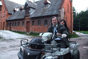 2008